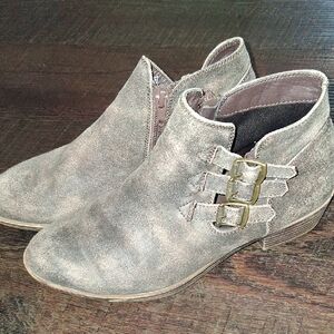 Sugar Taupe Ankle Boots with Buckle
